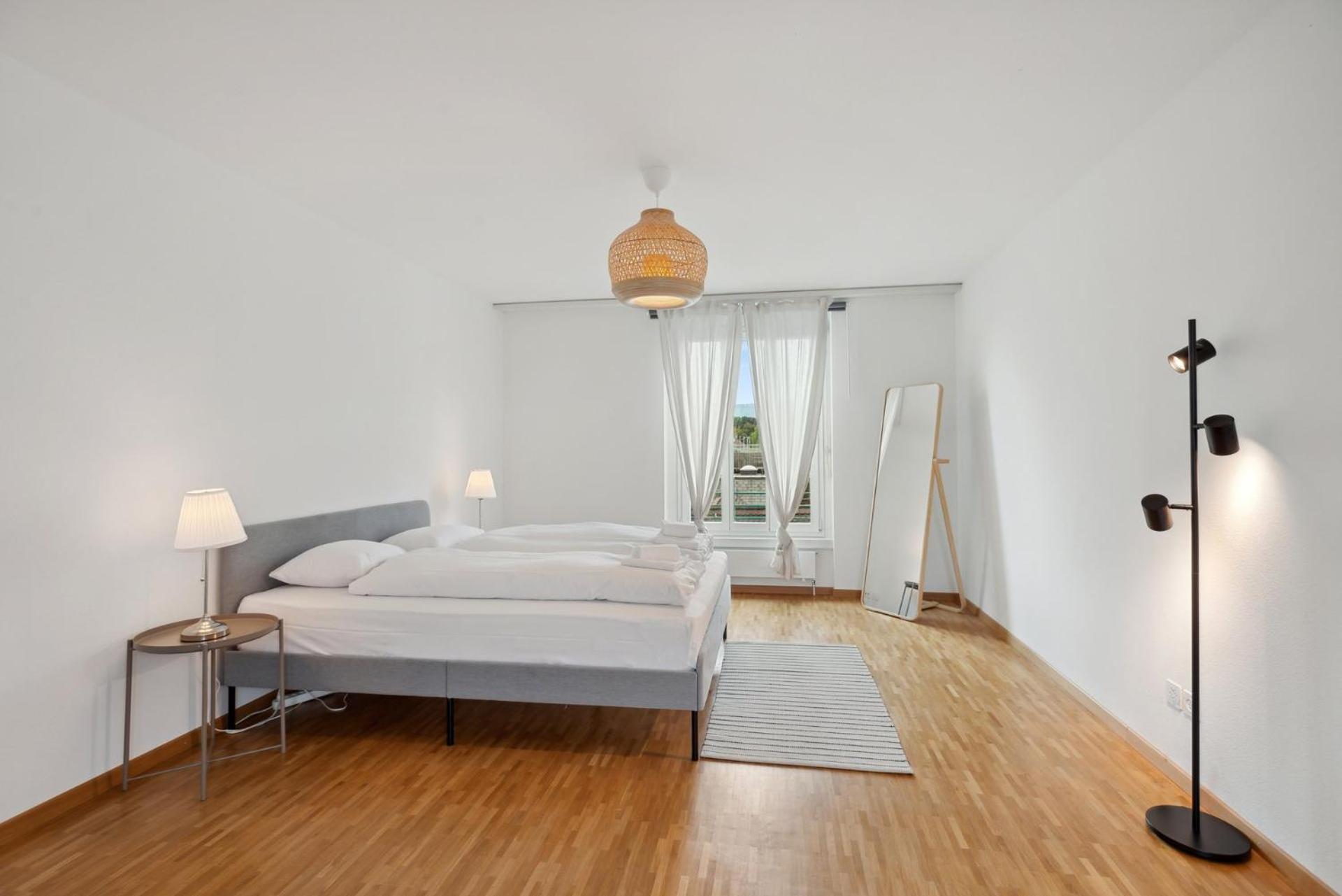 Spacious Central Apartments Hoting Цюрих Екстер'єр фото