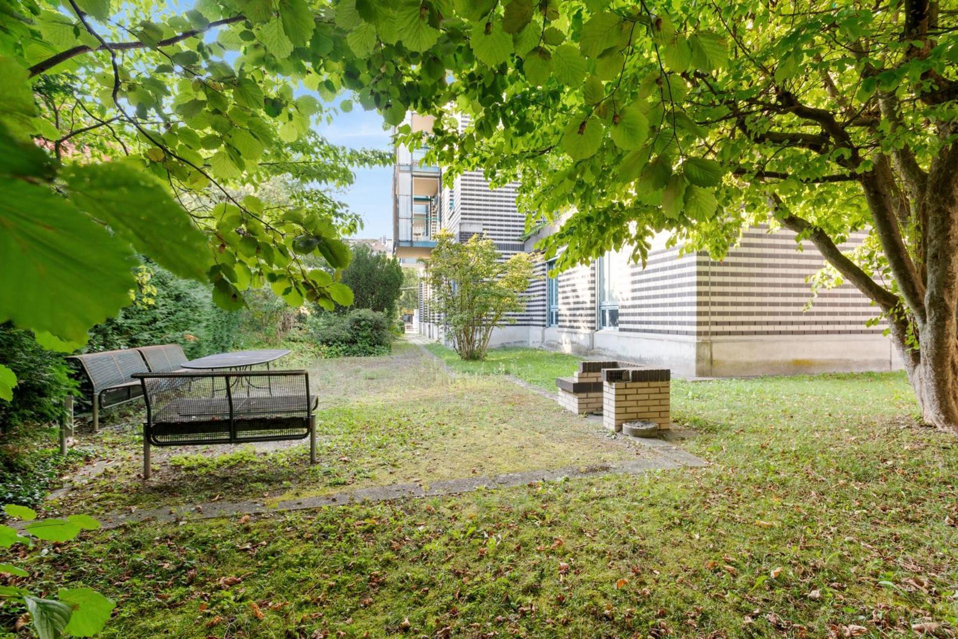 Spacious Central Apartments Hoting Цюрих Екстер'єр фото