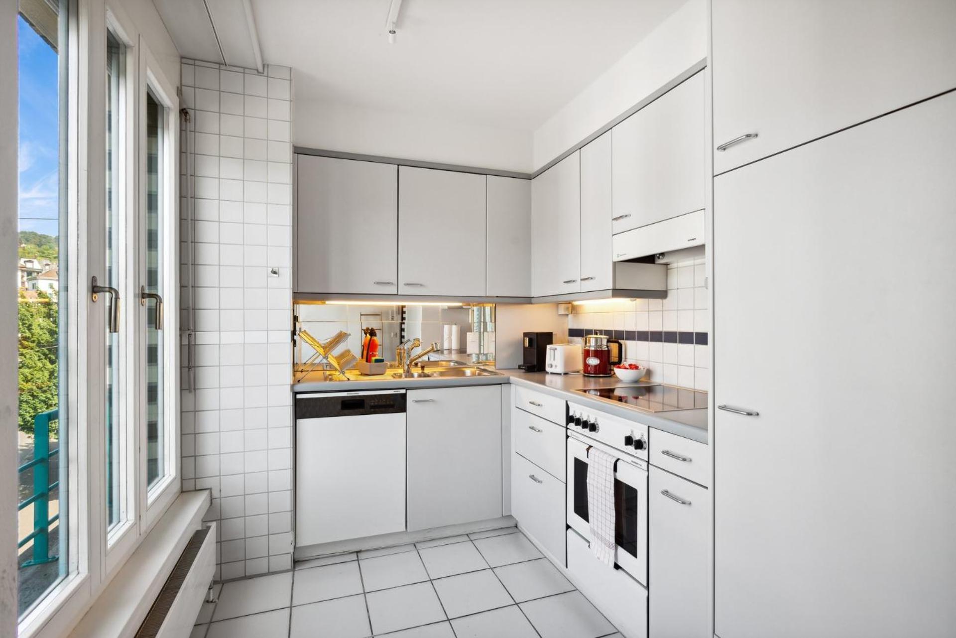 Spacious Central Apartments Hoting Цюрих Екстер'єр фото