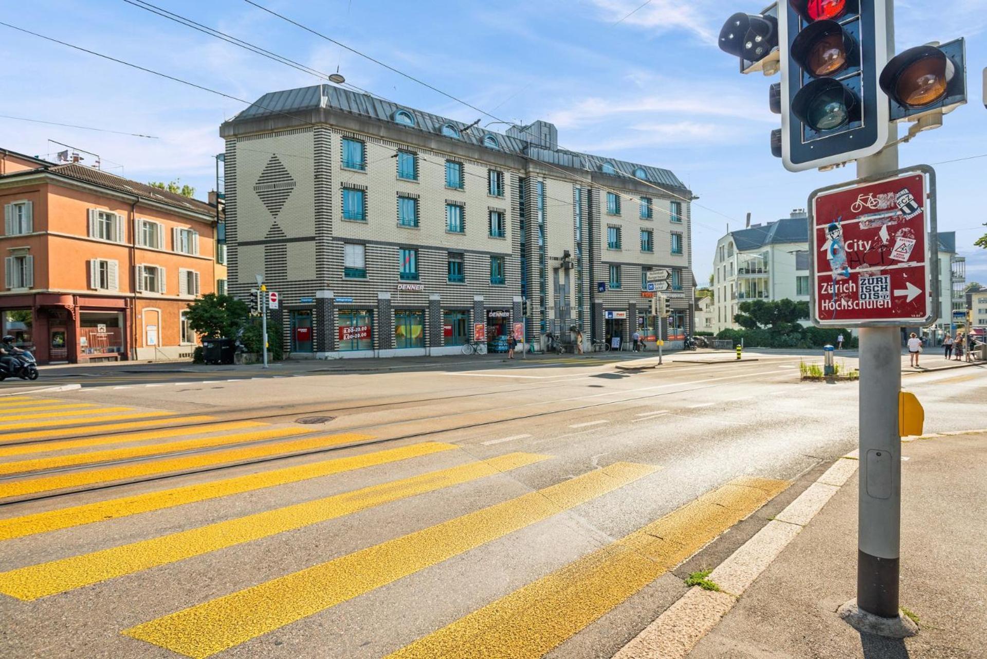 Spacious Central Apartments Hoting Цюрих Екстер'єр фото